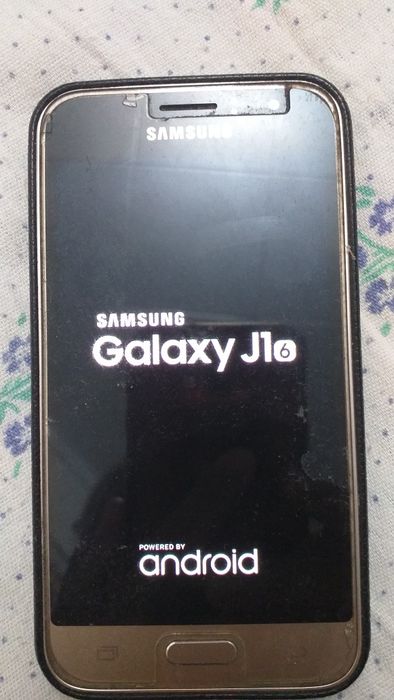 Samsung Galaxy J1 6