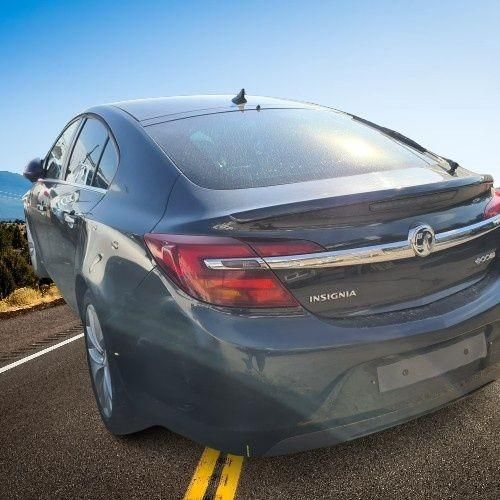 Dezmembrez Opel Insignia A facelift