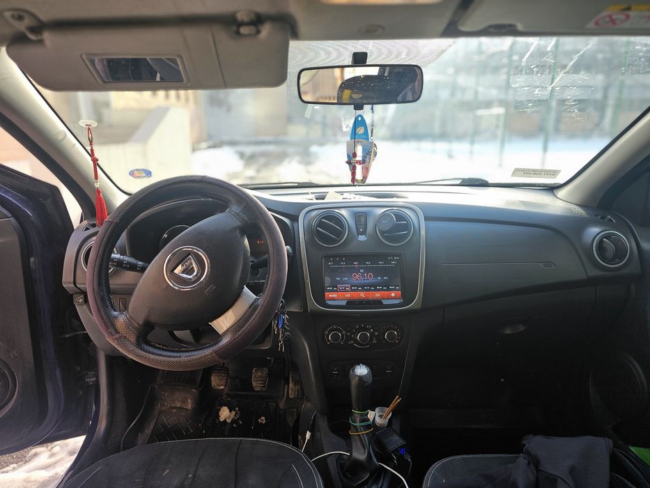 Dacia logan 2 anul 2013 benzina+Gpl in stare buna de functionare