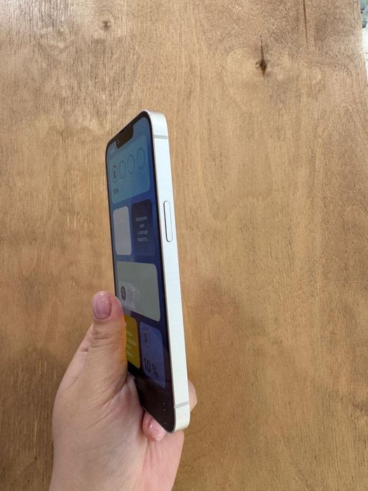 Iphone 13. Без ремонта.