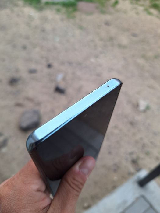 Продам Honor x9b на 8/256 Гб.