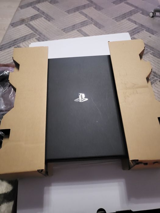 Playstation 4slim