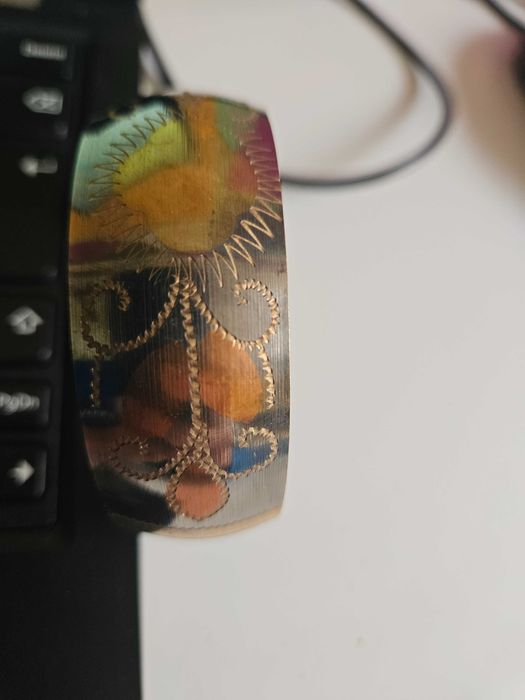 Гривна с орнаменти