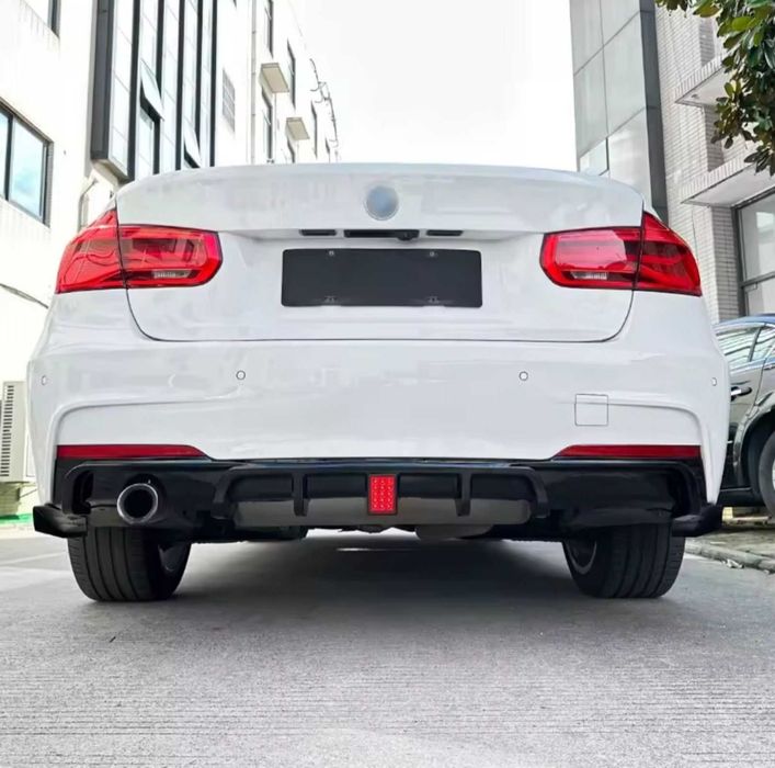 БМВ Ф30 F31 BMW F30 F31 Дифузьор за задна броня LED STOP F1