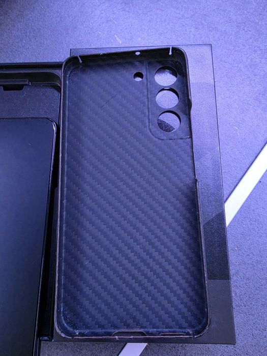Samsung S22 negru 256gb  husa carbon