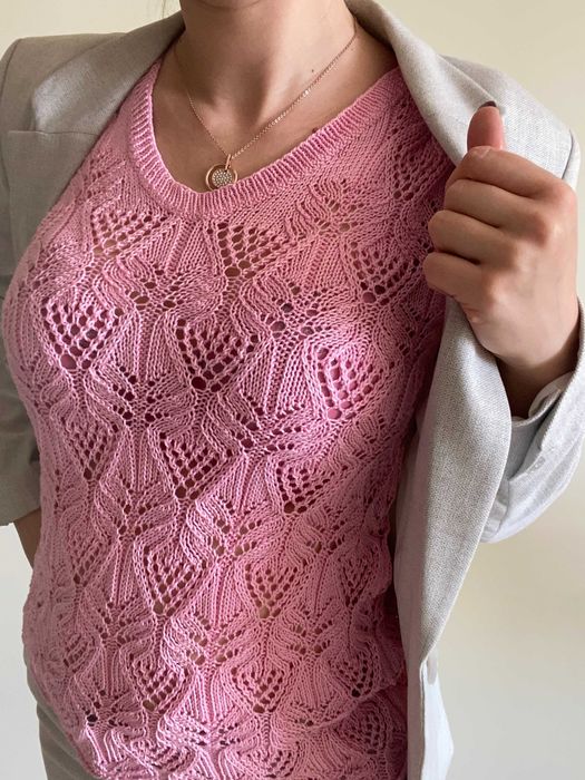 Елегантна плетена блуза