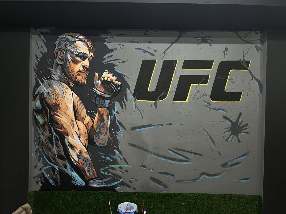 Rassom. Devorga rasm chizish. Рассом. Художник. Роспись стен.