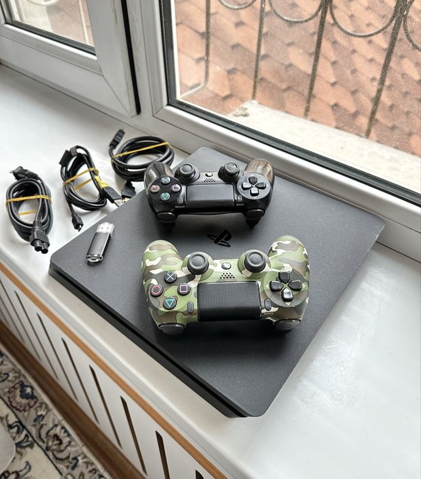 PlayStation 4 Slim 500GB 9.00