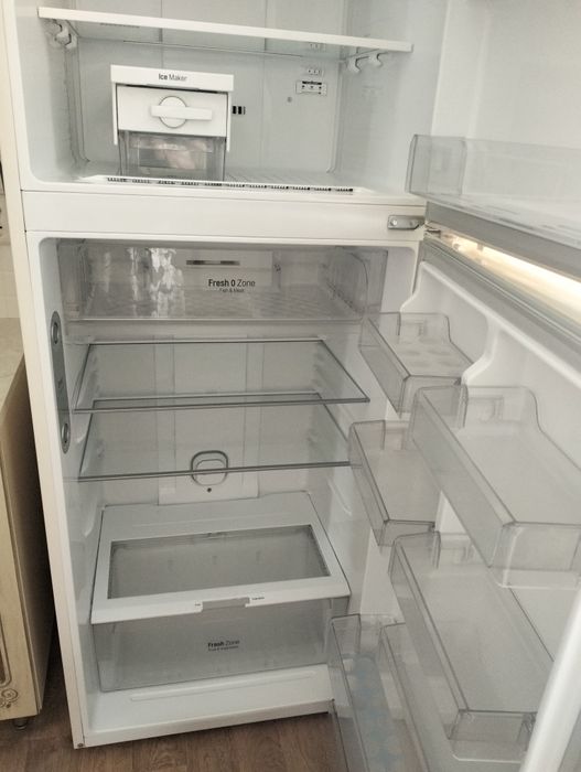 Продам холодильник