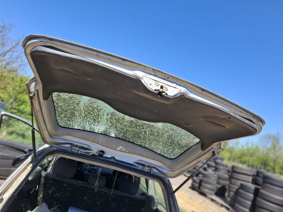 Vand haion complect stopuri st dr bara spate ford focus 1 breack an 2002