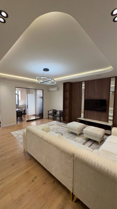 Мегапланет, юнусабад 11, метро, 3/10/10