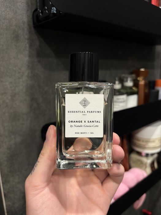 ESSENTIAL PARFUMS PARIS orange x santal refillable , остаток 90 мл