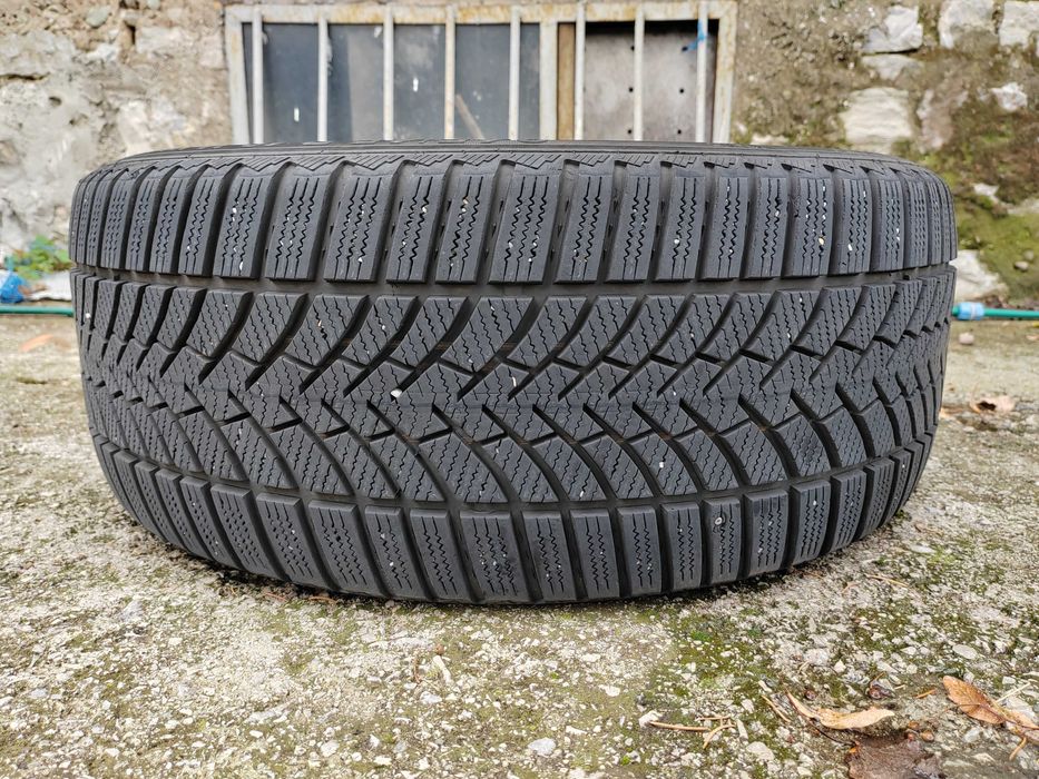 245/45/18 1бр.Semperit Зимна гума