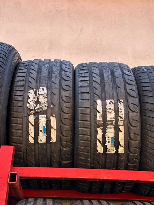 RIKEN 255/35R19 96Y