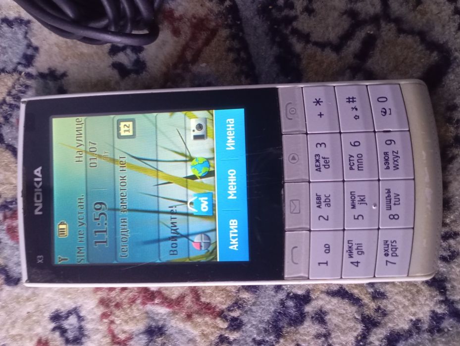 Продам сотовый телефон