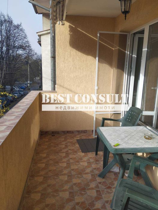 Тристаен обзаведен, два климатика - Дружба 1