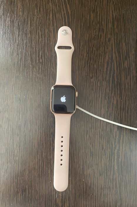 Apple Watch series 5 44 mm