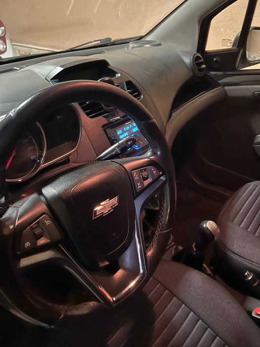 Продаётся CHEVROLET SPARK 2017 года