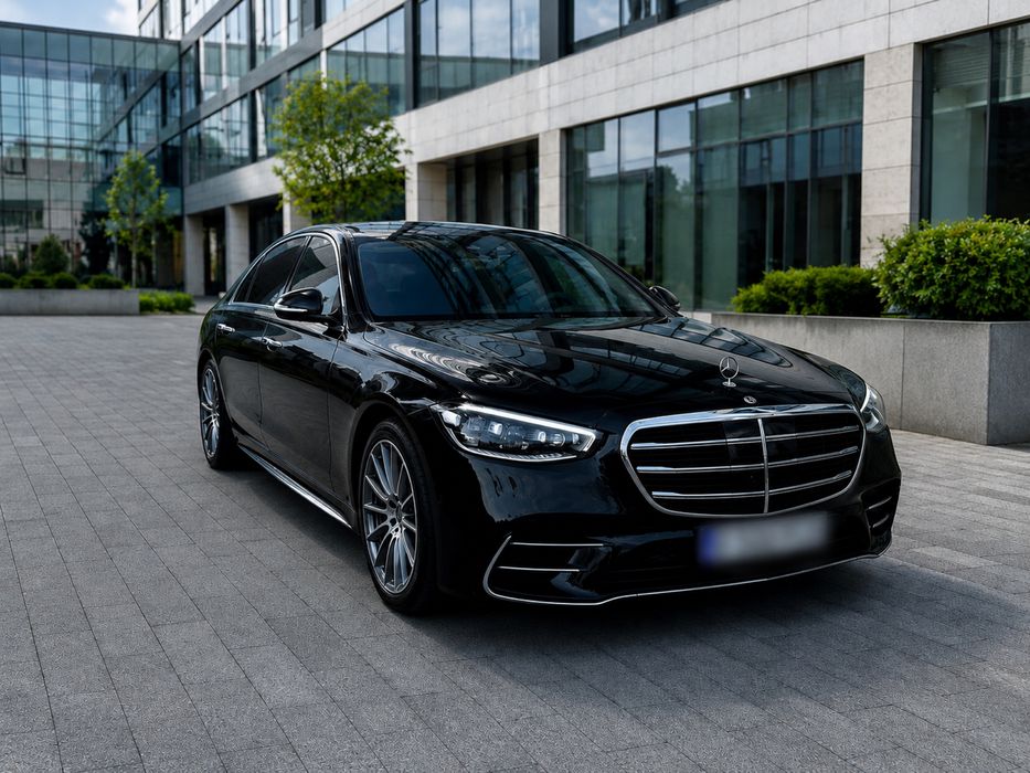 De inchiriat Mercedes S500 & Vito 8+1 & V class cu Șofer | Transfer Aeroport