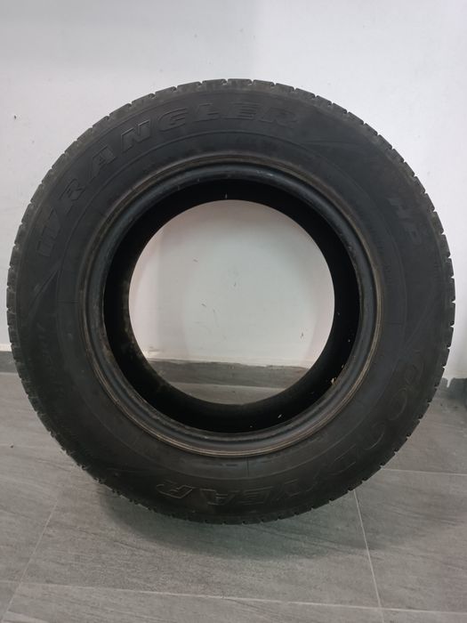 Все сезонни гуми 265/65/17 Вранглер