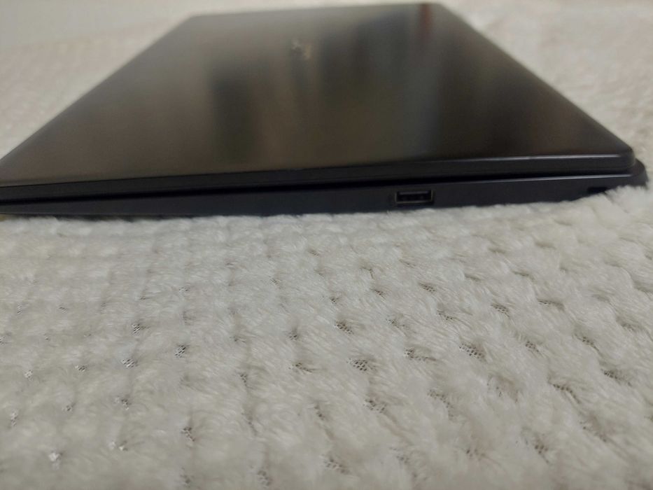 Лаптоп Acer A315-42, Ryzen 3 3200U, Radeon Vega 2GB, 8GB RAM,256GB SSD