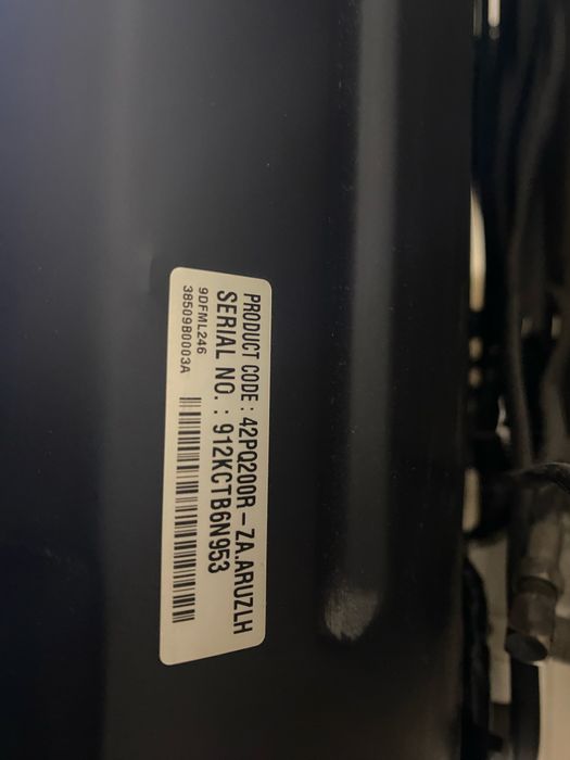 LG Televizir 42 Razmer srochna Sotiladi