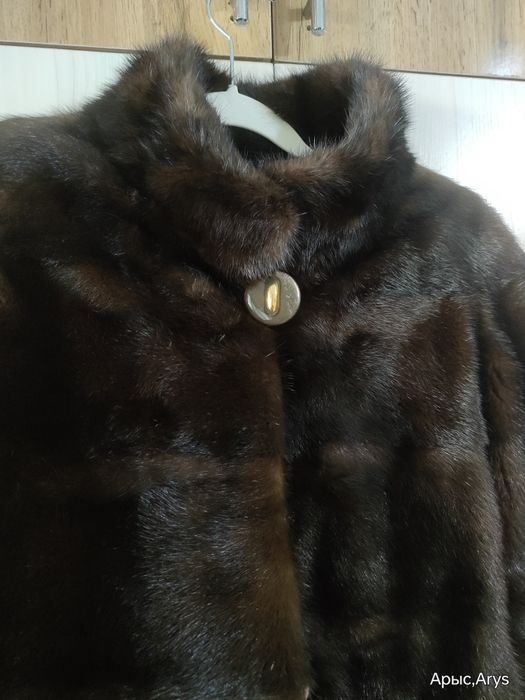 2 норка шуба сатылады