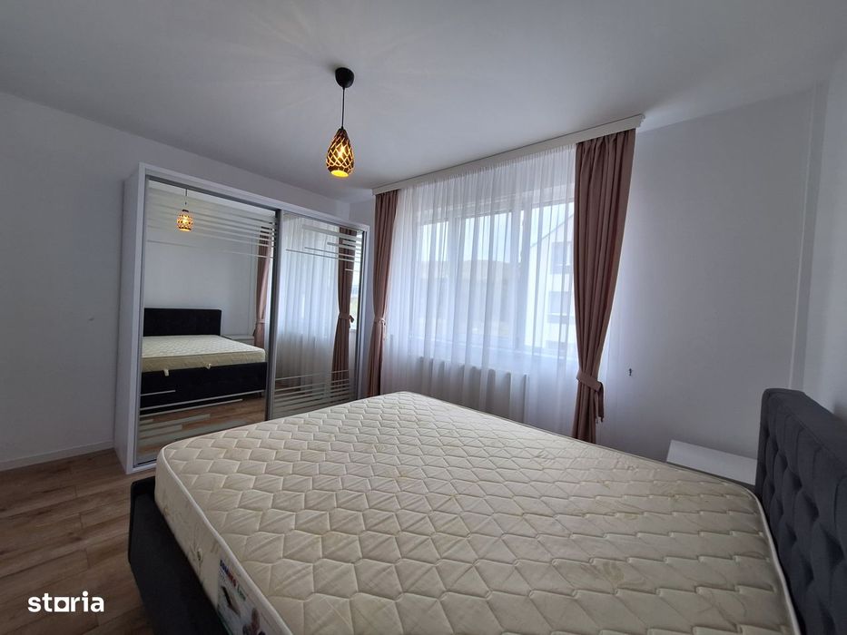 Apartament cu 3 camere, 50 mp, parcare, zona Tineretului