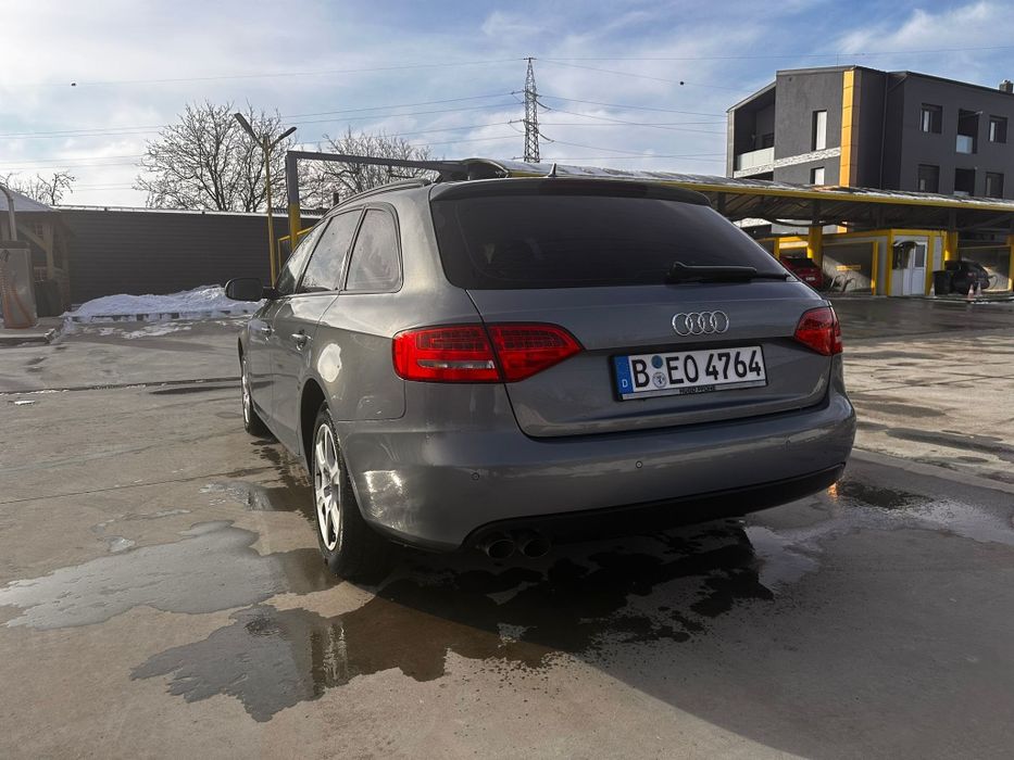 Audi a4 B8 An 2009 decembrie Diesel