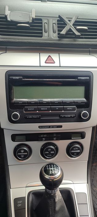 Продавам оригинално CD