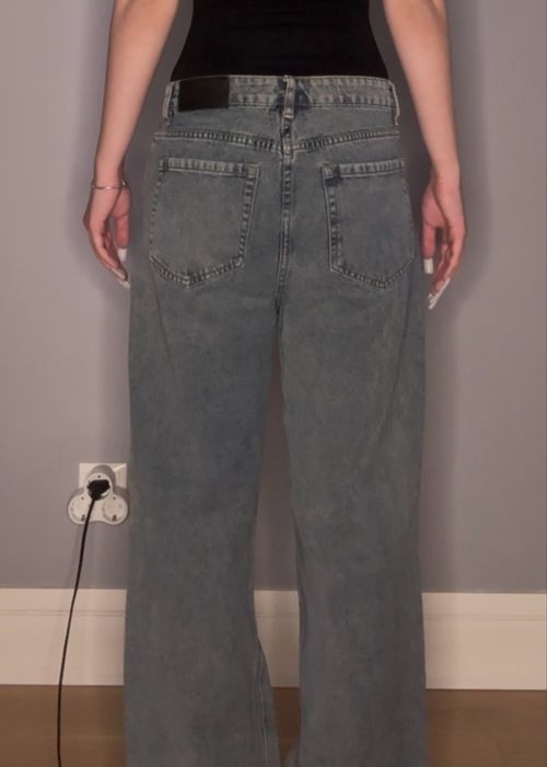 Джинсы Bershka, Befree