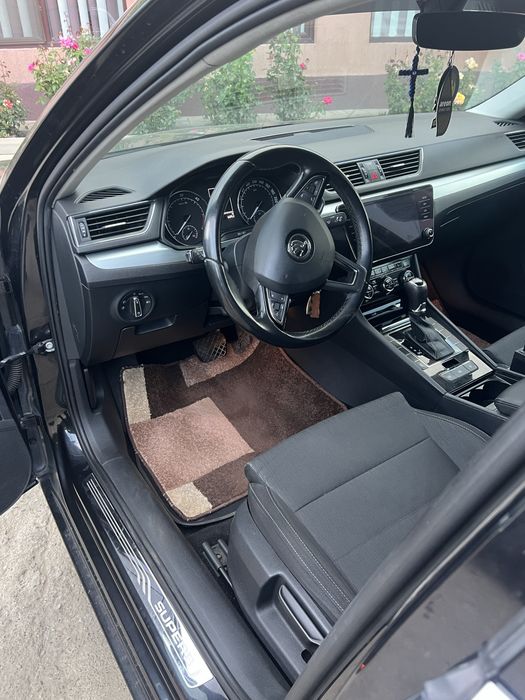 Vand Skoda Superb 2.0