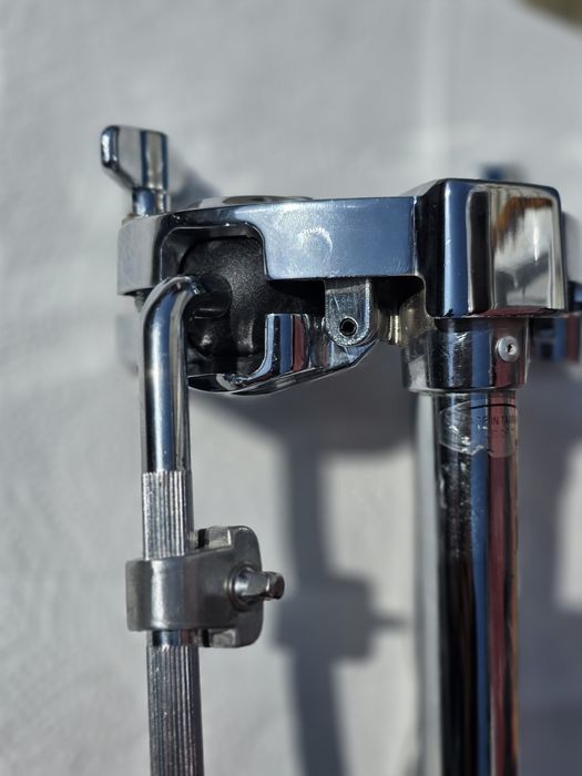 Suport dublu pentru tomuri Tama MTH600