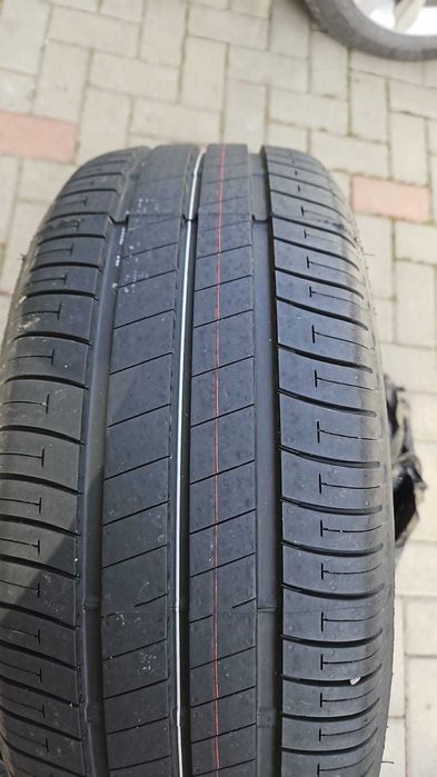 Vând set patru anvelope 16 inch Bridgestone, vară.