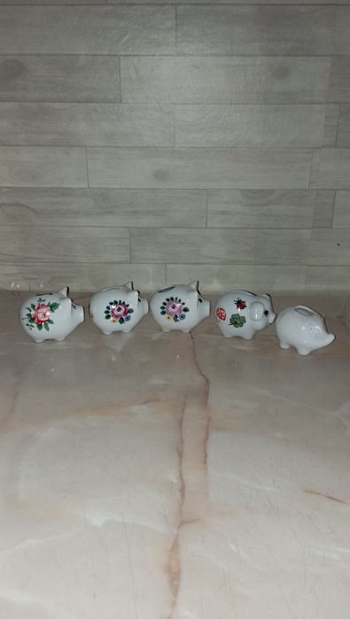 porcușori din portelan