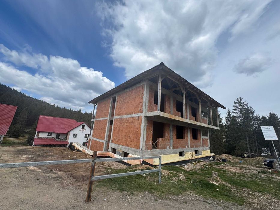 De vânzare cabană/pensiune în construcție – Vârtop, poziție excelentă, aproape de pârtii