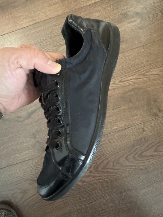 Продам Кроссовки Prada