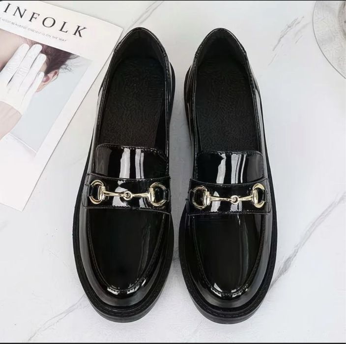 Черные лоферы на осень