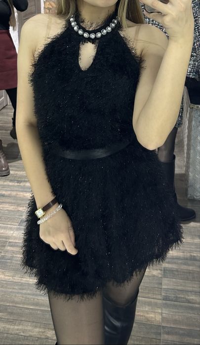 Платье продается