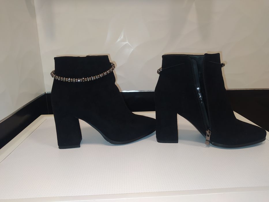 Батильены замшевые размер 37