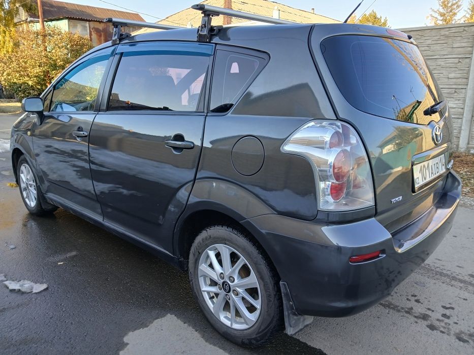 Продам тойота версо
