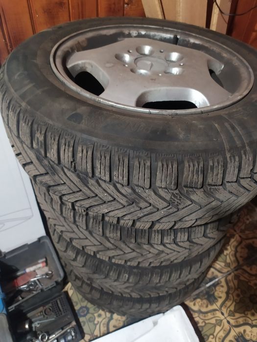Michelin Alpine 6 Зимни гуми и джанти 15 цолаR15 195/65