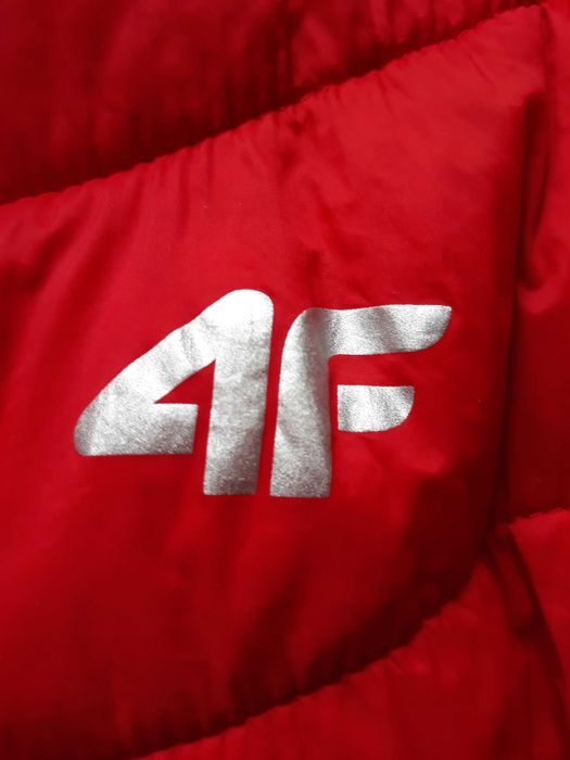 Дамско късо яке 4F