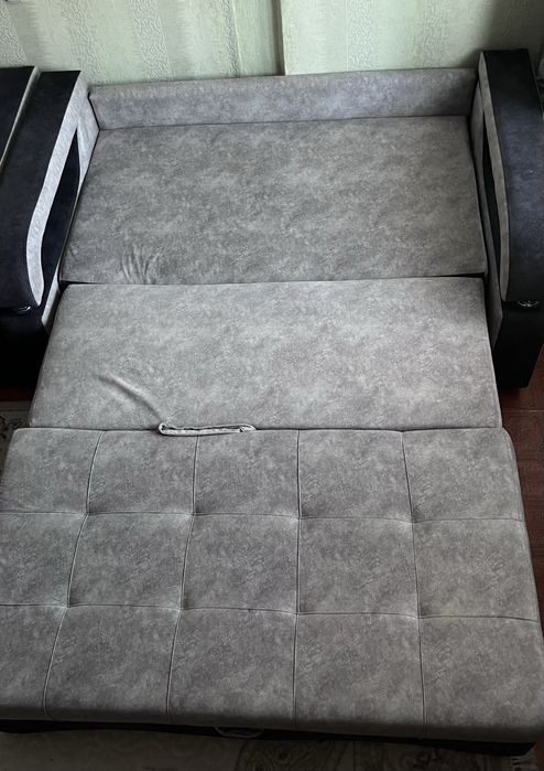 Продаю удобный раскладной диван.