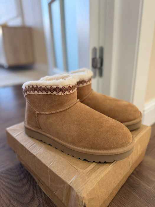 Продам уги UGG, рамер 39, цвет каштановый
