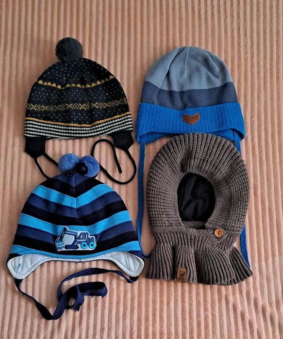 Продам детские шапки