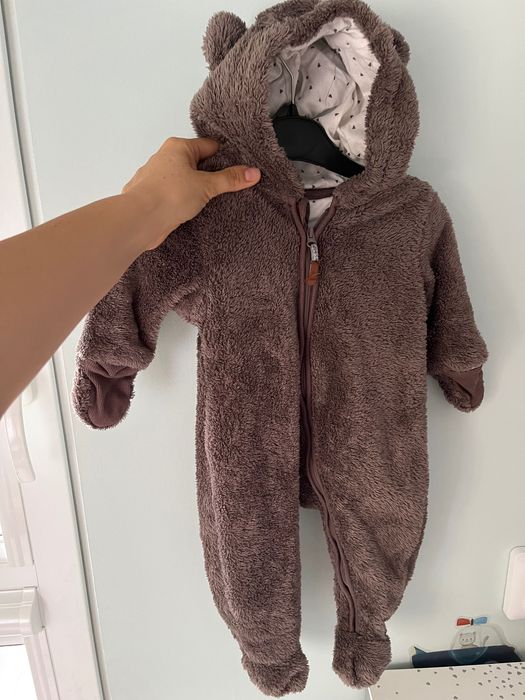 2 броя бебешки пухен космонавт