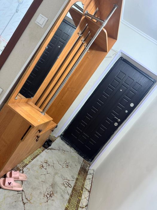 Сдается двухкомнатная помесячно