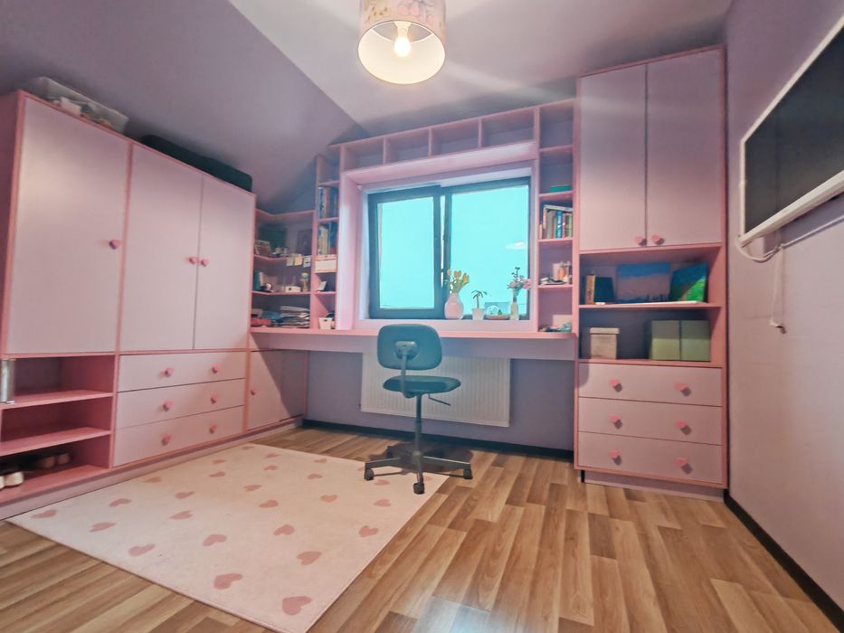 Mobilier camera tineret fete roz mov