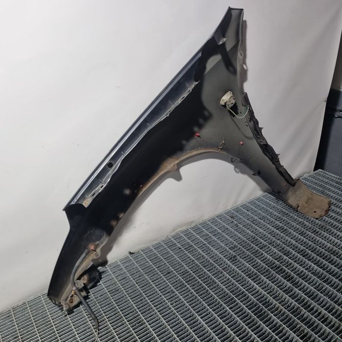Aripa Dreapta Fata Toyota RAV 4 II 2002 - 2006 4 Usi DARK GREY 1E0 (1408)